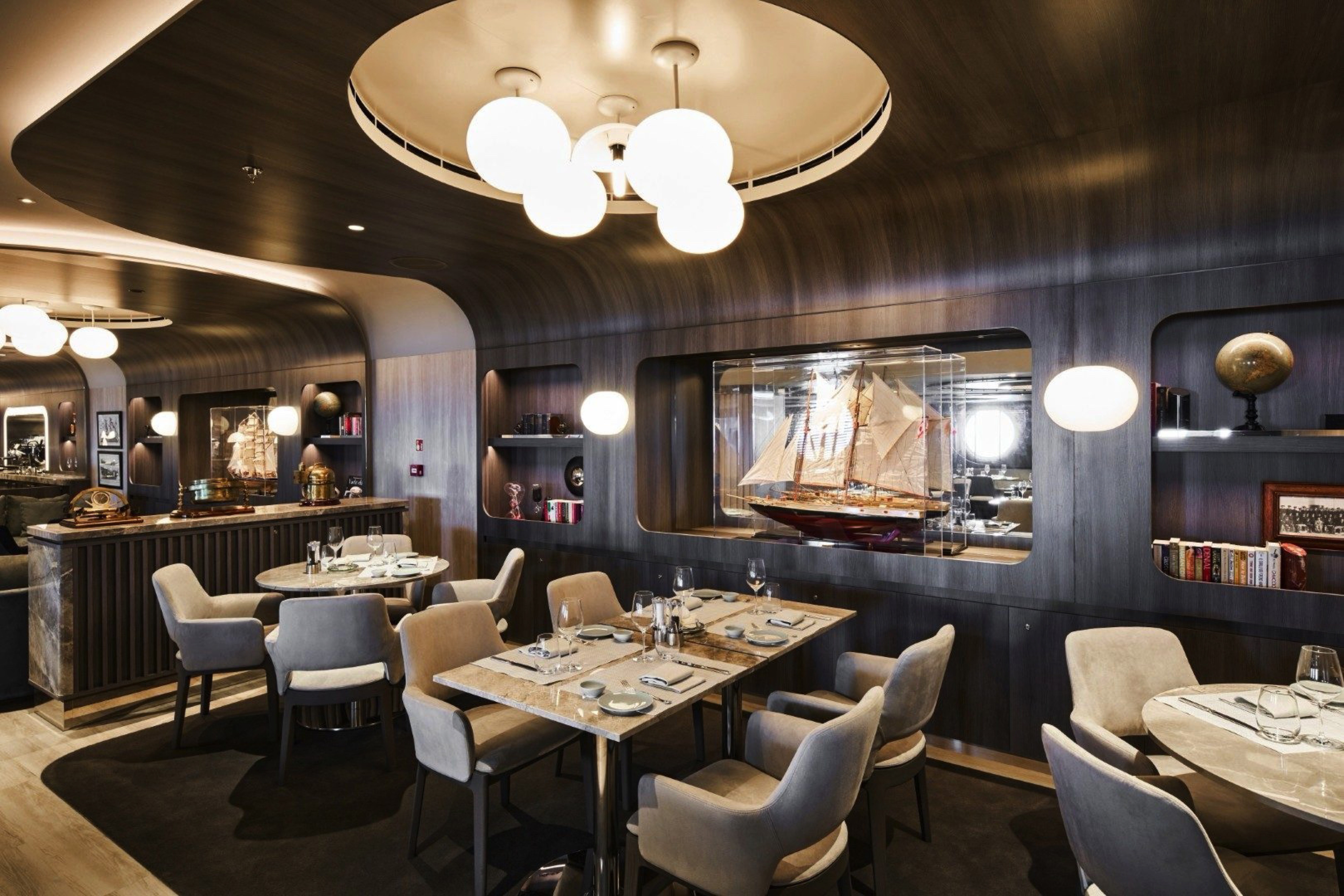 EXPLORA II - Med Yacht Club